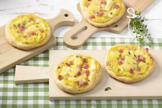 recipe image Mini-Pizzen Hawaii