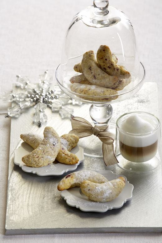 recipe image Vanille-Cranberry-Kipferl