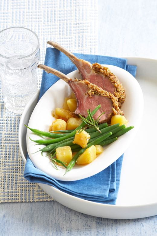 recipe image Lammkoteletts mit Senf-Kräuterkruste
