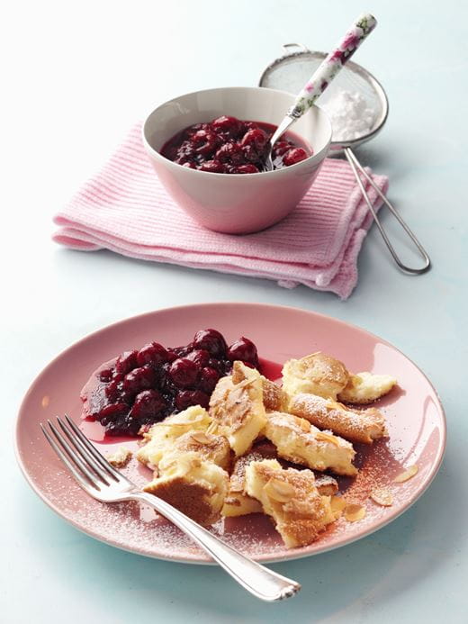 recipe image Kaiserschmarrn mit Kirschen