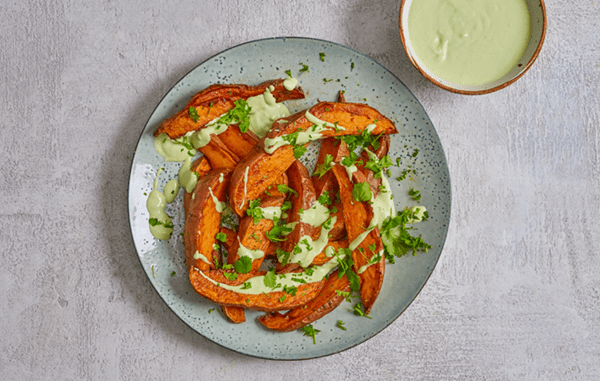 recipe image BATAATTILOHKOT JA AVOKADODIPPI