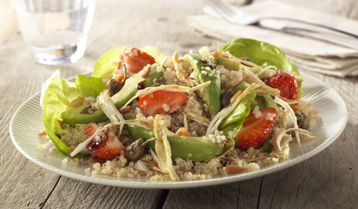 recipe image Salade de quinoa à l’avocat et pignons de pin