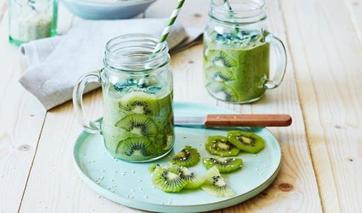 recipe image Avocado - kiwi smoothie