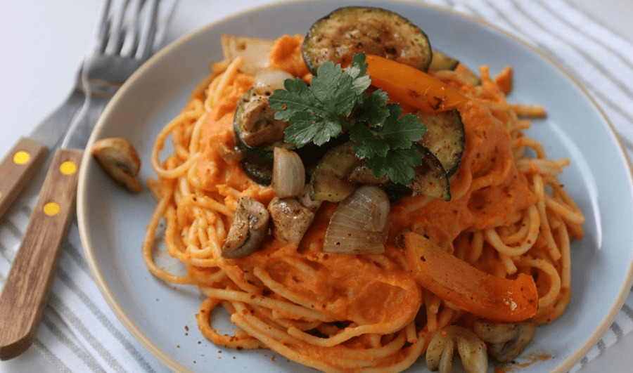 recipe image Spaghetti met pompoensaus en gegrilde groenten