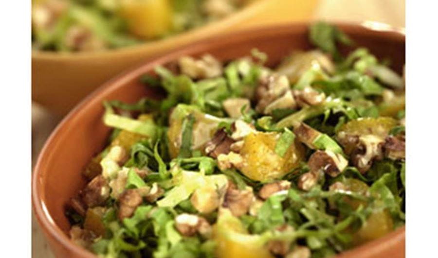 recipe image Andijviesalade met sinaasappel en walnoten