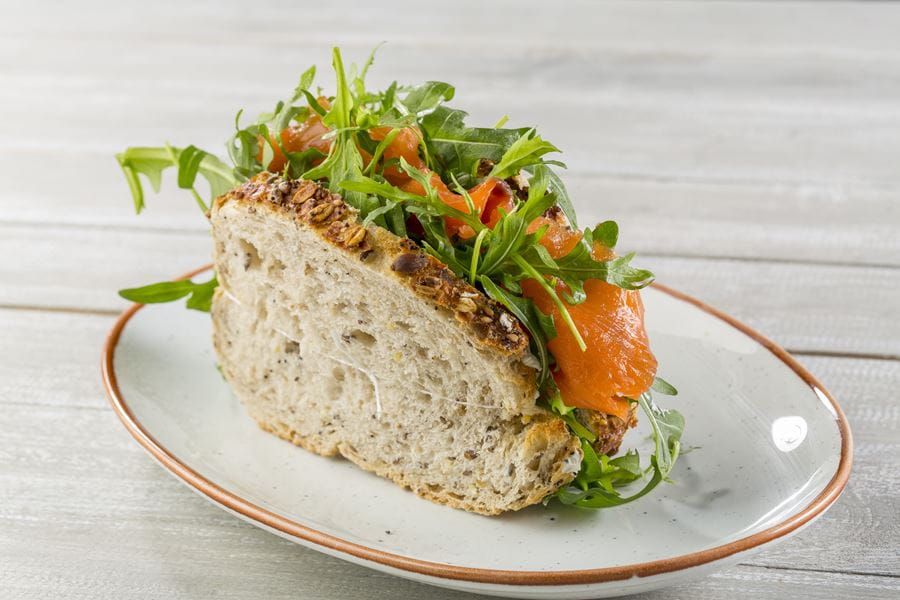 recipe image Sandwich speltbrood met gerookte zalm