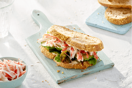 recipe image Broodje krabsticks met komkommer en sla