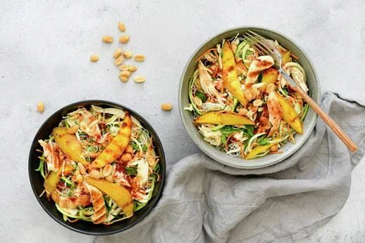 recipe image Vietnamese salade met pulled chicken en zoetzure chilidressing