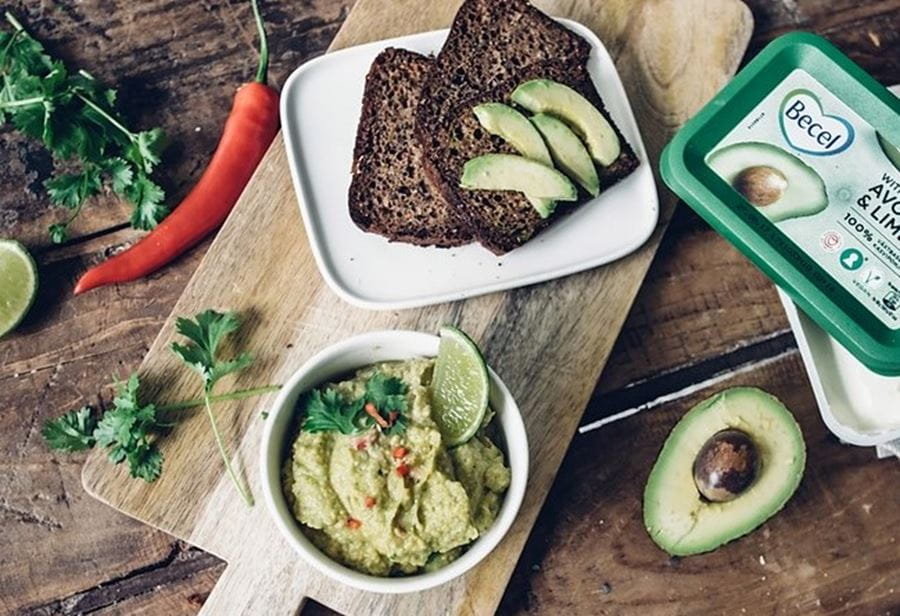 recipe image HUMMUS MED AVOKADO OCH LIME