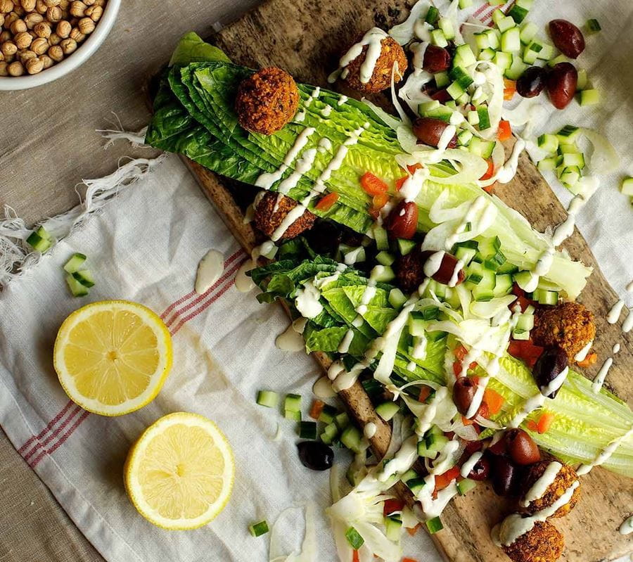 recipe image Tahinli Falafel Salata