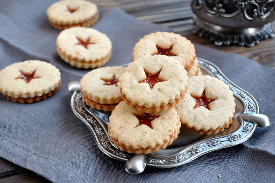 recipe image Ağızda Dağılan Marmelatlı Kurabiye
