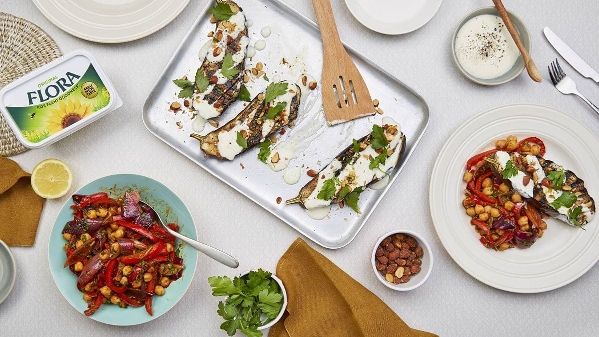 recipe image Közlenmiş Patlıcanlı Nohut Salatası